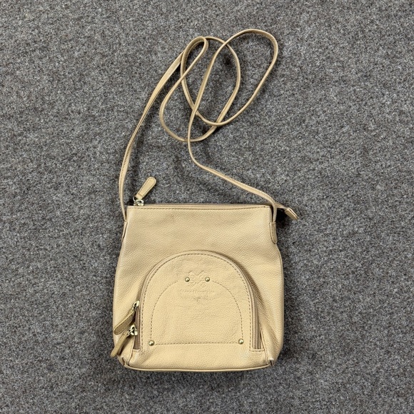 Stone Mountain Accessories Handbags - Vintage Stone Mountain Tan Cream Leather Small Crossbody Bag Zip Closure Western